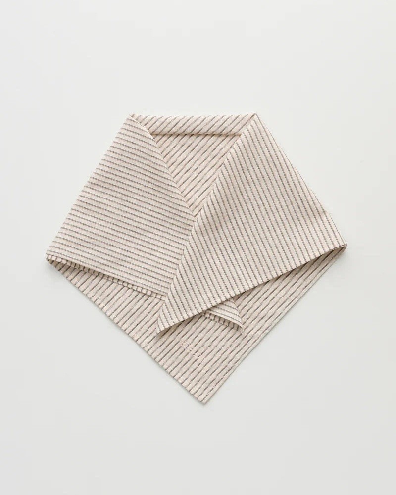 Pack shot af Aiayu Charlie Scarf Epure Mix Black