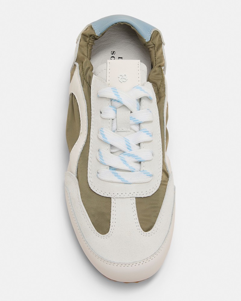 Close up af Dorothee Schumacher Sporty Softness Sneaker Khaki Combo