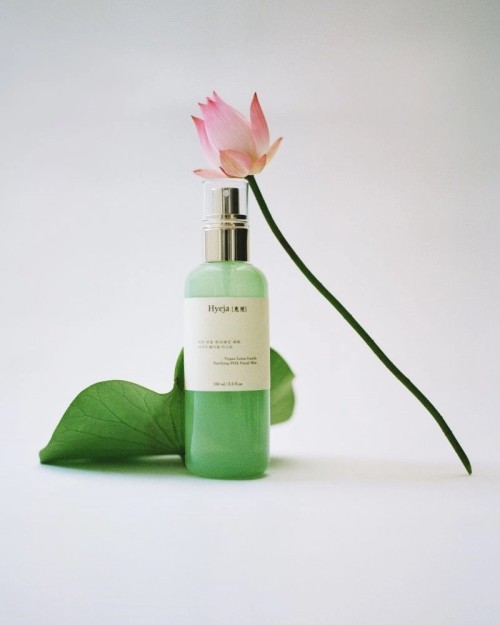 Hyeja Skincare Vegan Lotus Facial Mist