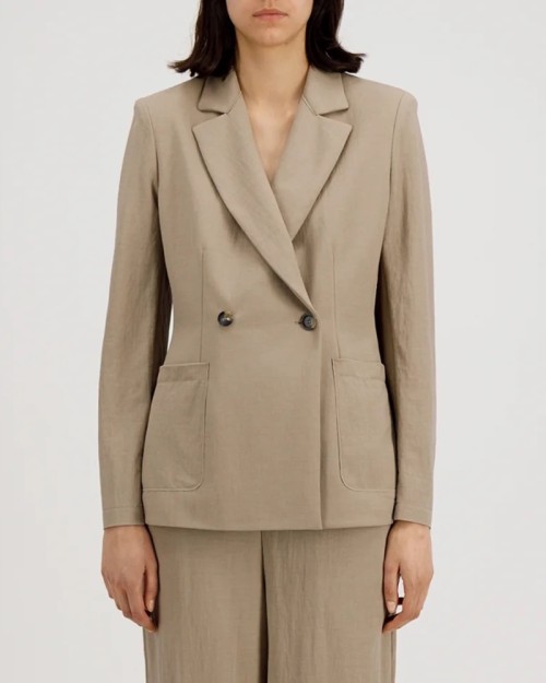 Model billede af AK3502PYF Harris Wharf London Blazer Rayon Dove