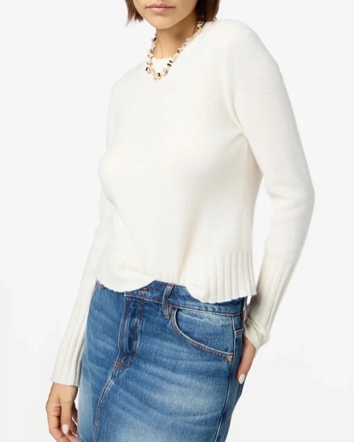 Model billede af Guest In Residence Shrunken Crew Cashmere Cream