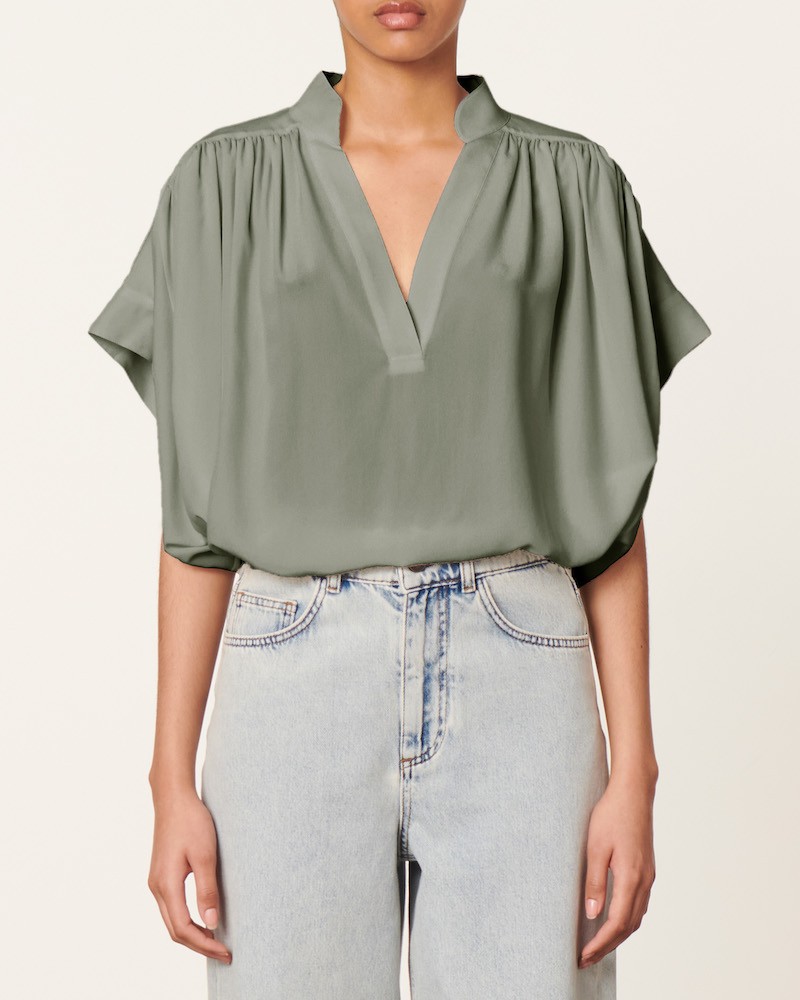 Model billede af Vanessa Bruno Cory Silk Tunic Khaki