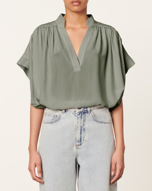 Model billede af Vanessa Bruno Cory Silk Tunic Khaki