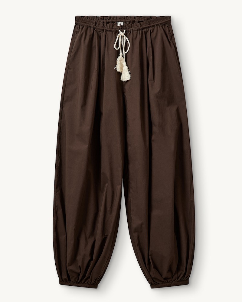 Pack shot af The Garment Bazaar Pants Chocolate
