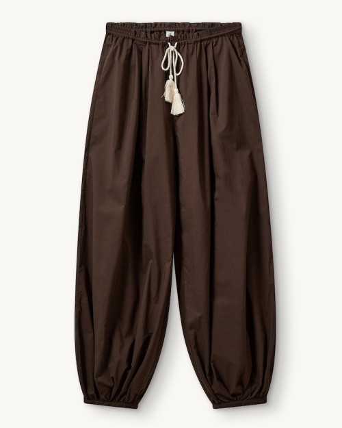 Pack shot af The Garment Bazaar Pants Chocolate