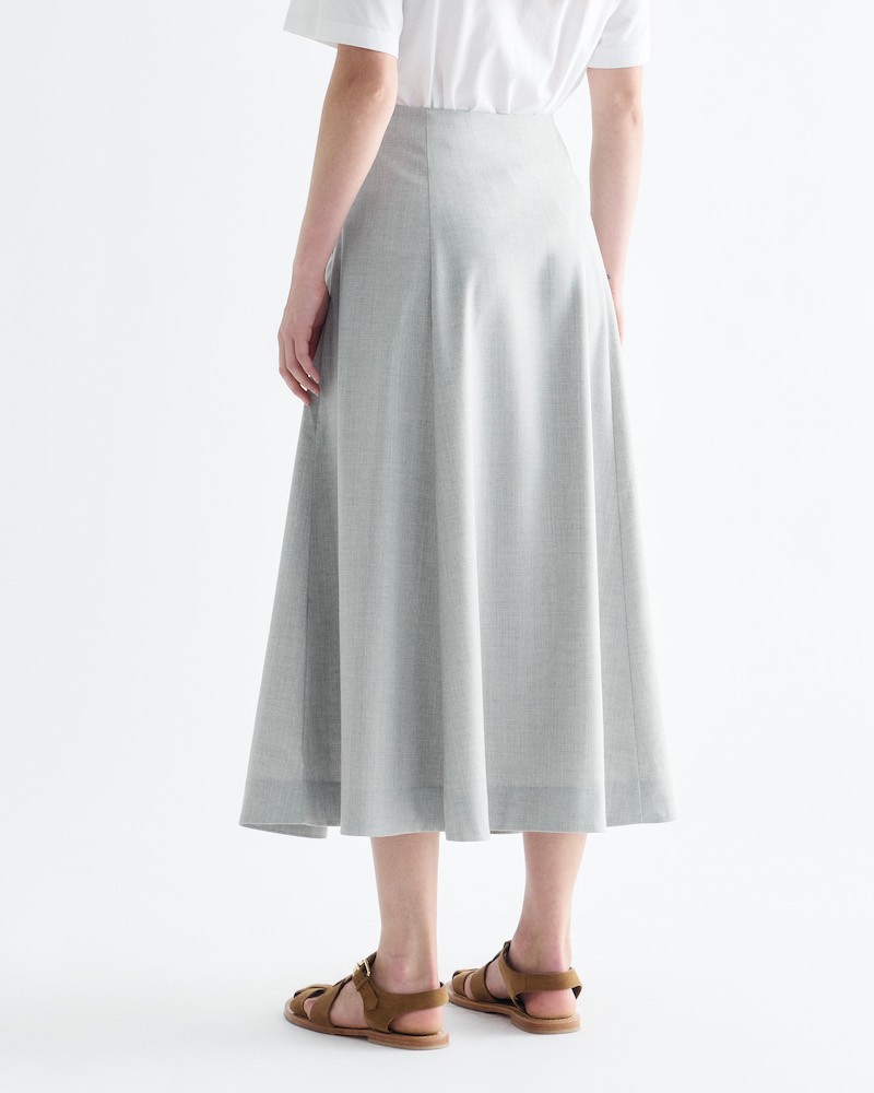 Lovechild 1979 Hallie Skirt Light Grey Melange på model set bagfra