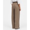 Model billede af MKDT Studio Pemma Pants Wood