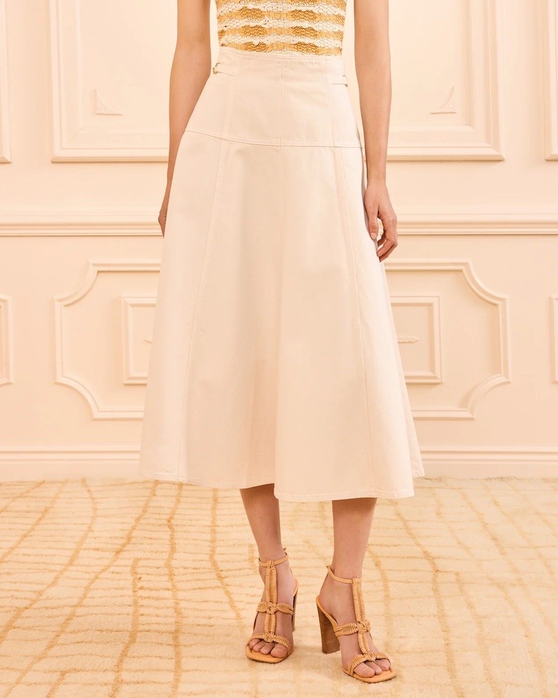 Model billede af Ulla Johnson The Brigette ecru denim midi nederdel