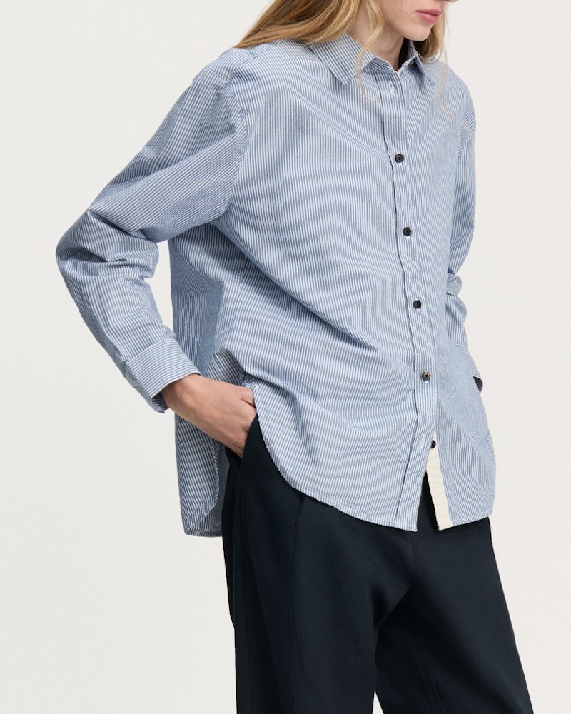 Model billede af Aiayu Paulina Shirt Striped Mix Blue Boy