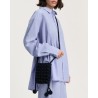 Aiayu Lisha Crossbody Bag Black Navy på model