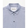 Close up af Aiayu Label på Aiayu Paulina Shirt Striped Mix Blue Boy