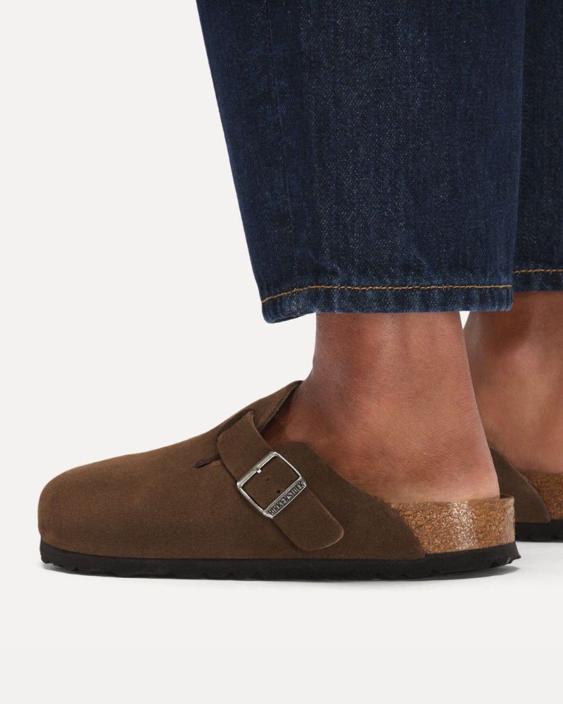 Birkenstock Boston Suede Carafe Tonal på model