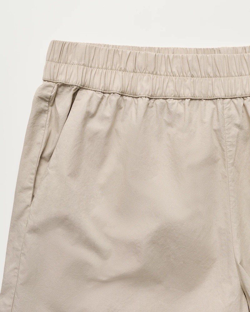 Close up af Aiayu Shorts Long Dried Herb