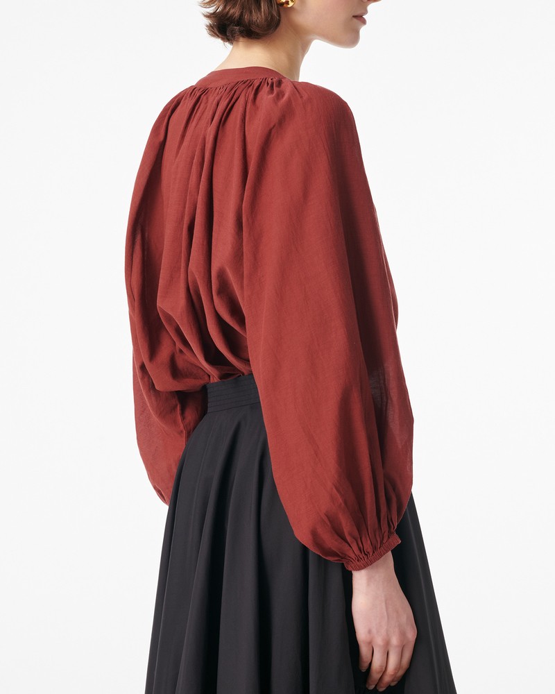 Model billede af Vanessa Bruno Edme Tunic Epice bagfra
