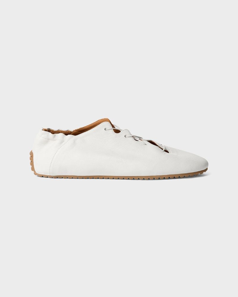 Pack shot af Odissi Milly Low Top Sneakers Nappa Siena Pearl