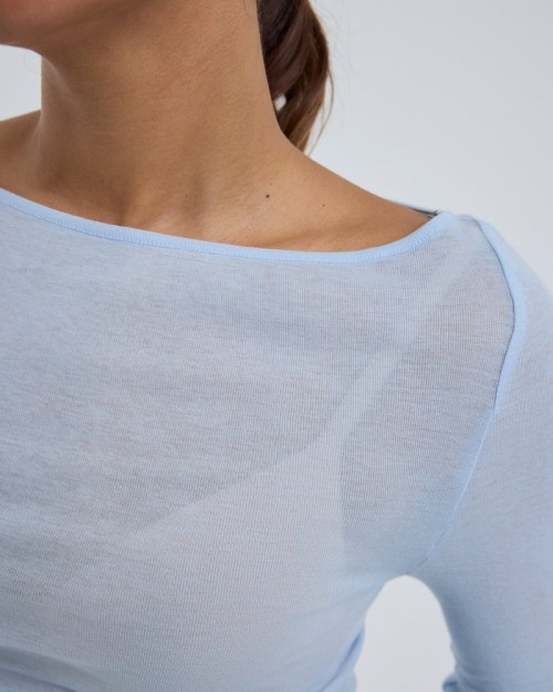 Seamless Basic Boat Neck Hazy Sky