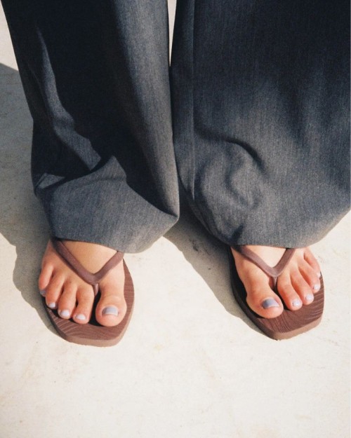 Sleepers Tapered Flip Flop Brown