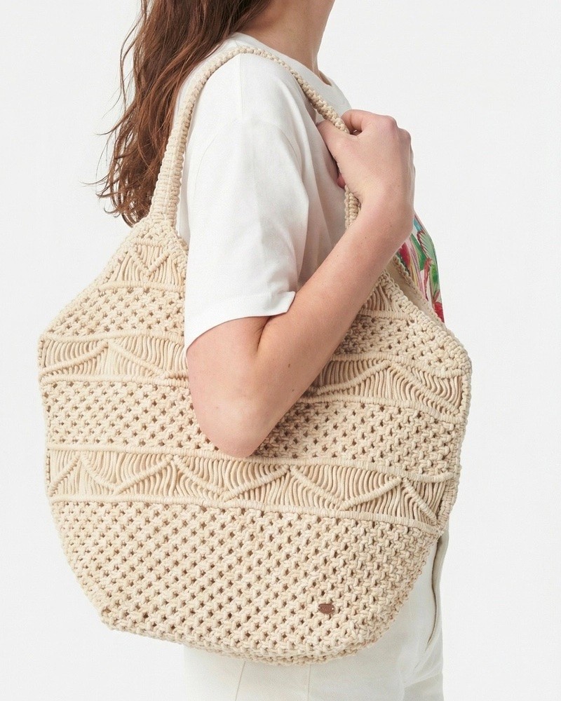 Model billede af Vanessa Bruno Panier Bag Ecru