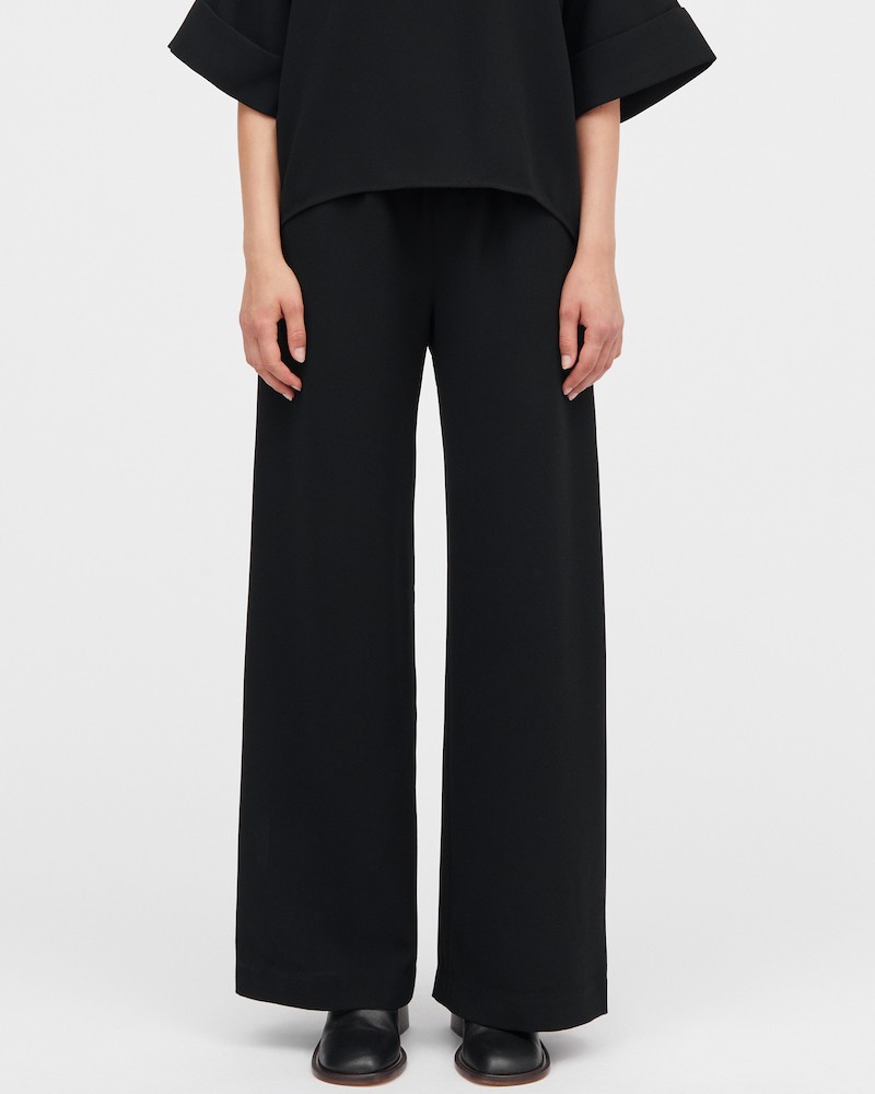 MKDT Studio Palmira pants crepe black wide leg bukser med vidde