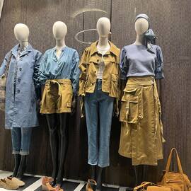 This weeks window inspo. Soft blues and golden hues. Tap for details and swipe for more pics. We are in store to assist You from 10-18 today- or webshop is open 24/7 #dondup #aiayu #ullajohnson #closed #billibi #vanessabruno #jeromedreyfuss #pierrelouismascia #angulus #harriswharflondon #mariemonin #barenavenezia